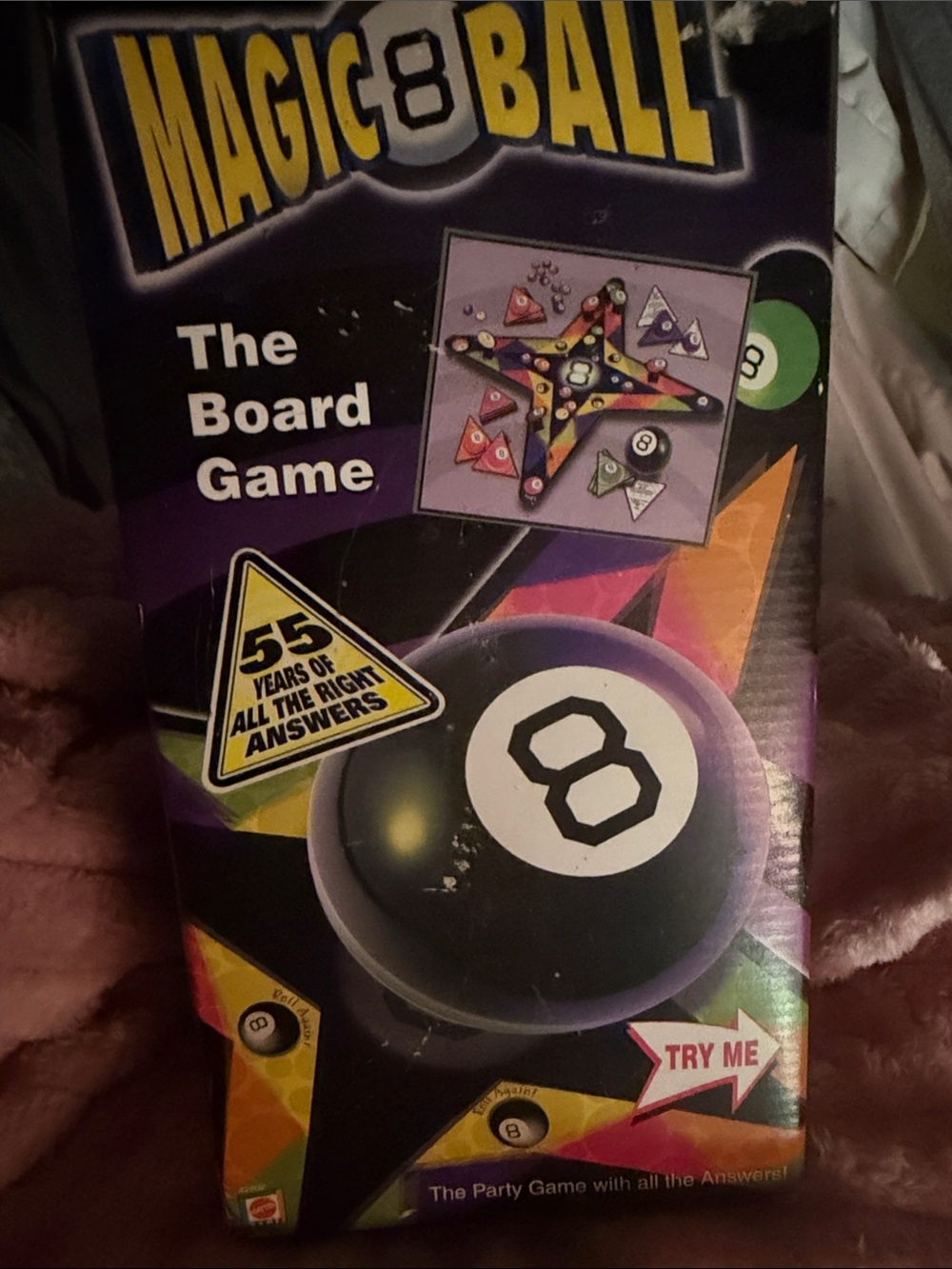 Magic eight ball board game